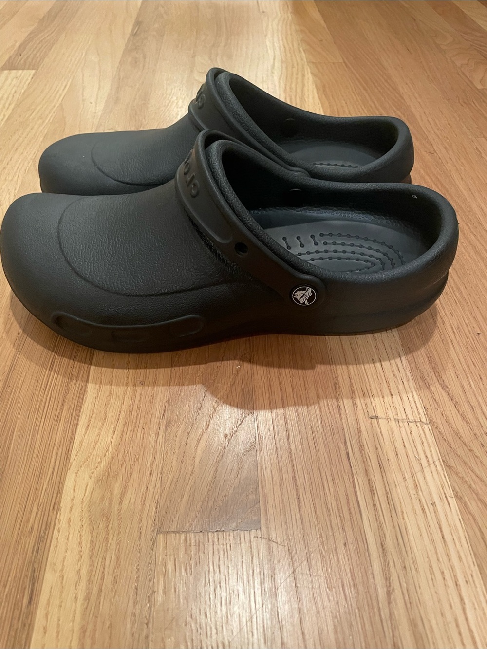Crocs Bistro Work Clogs Black Slip Resistant Non Slip Shoes Mens 10 Womens 12 - Picture 2 of 6